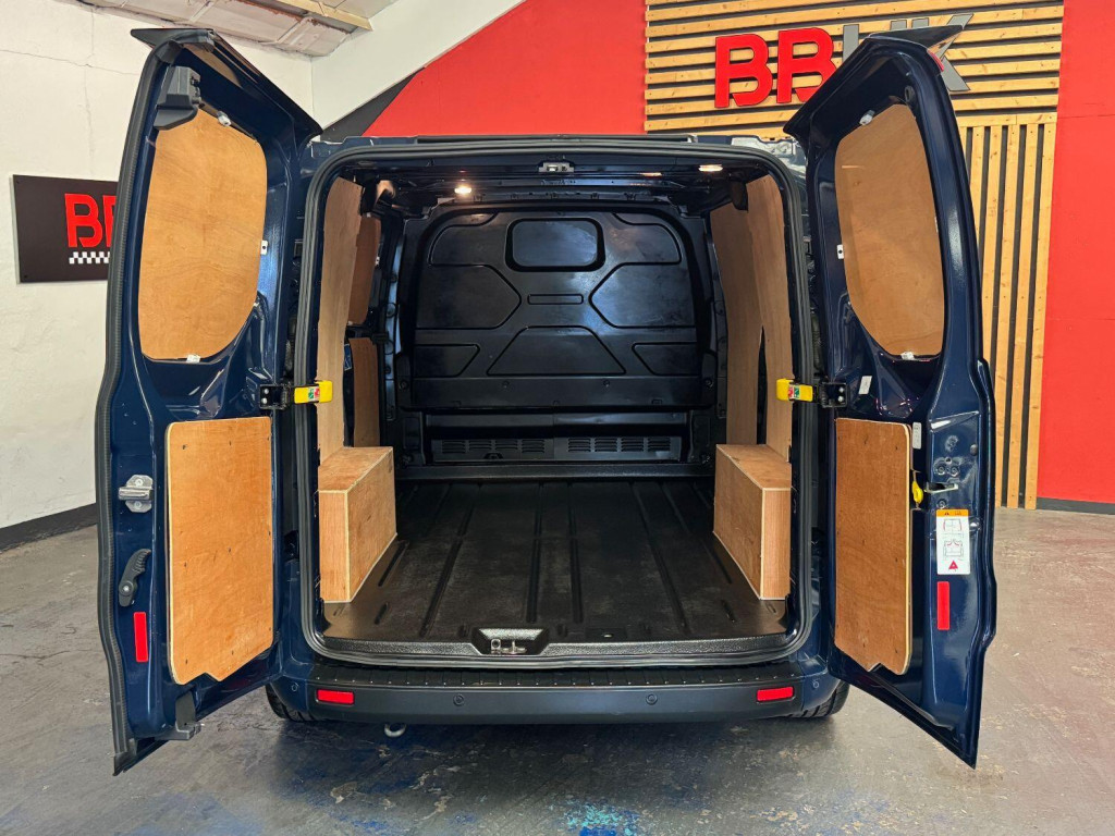 FORD TRANSIT CUSTOM