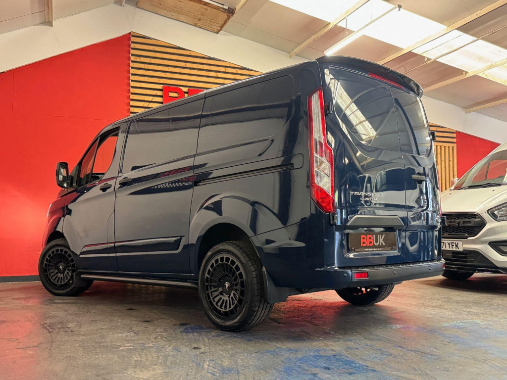 FORD TRANSIT CUSTOM