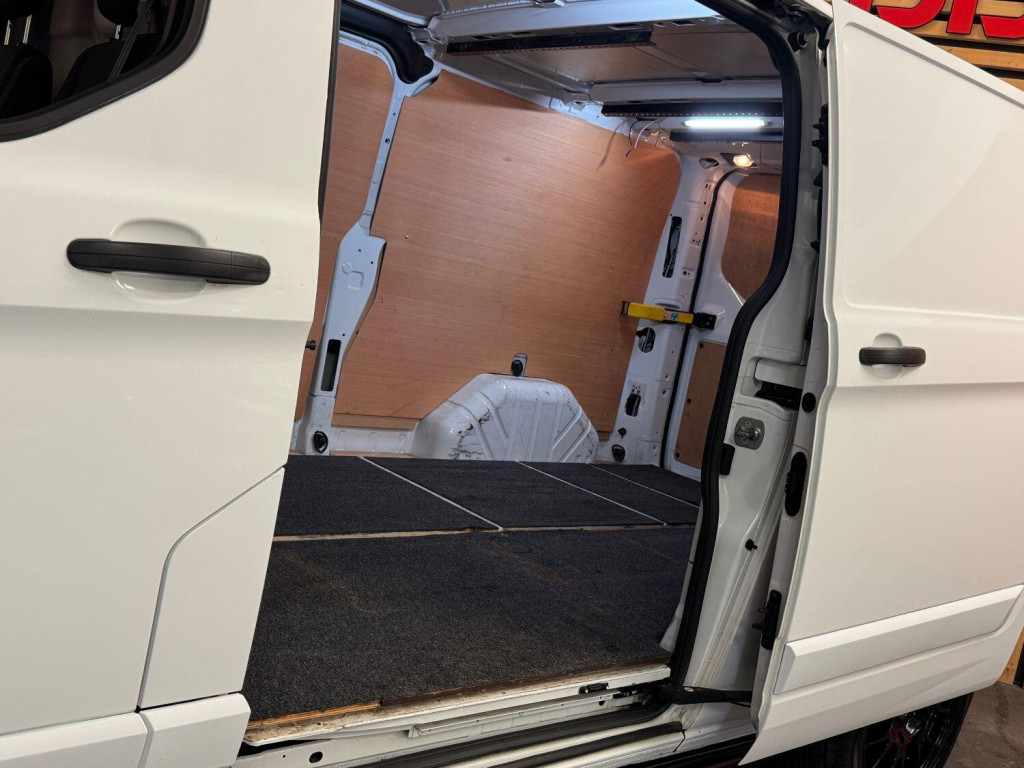 FORD TRANSIT CUSTOM