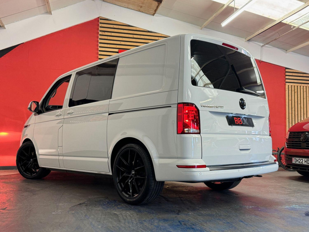 VOLKSWAGEN TRANSPORTER