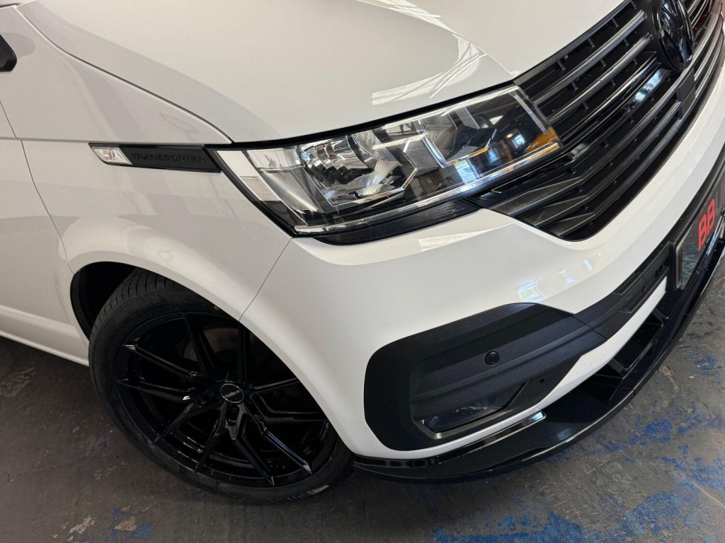 VOLKSWAGEN TRANSPORTER