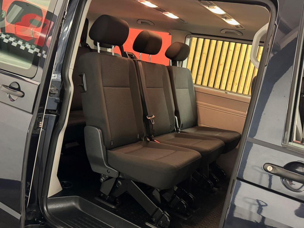 VOLKSWAGEN TRANSPORTER