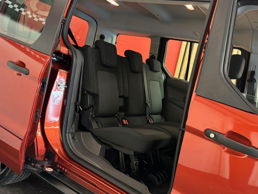 FORD GRAND TOURNEO CONNECT