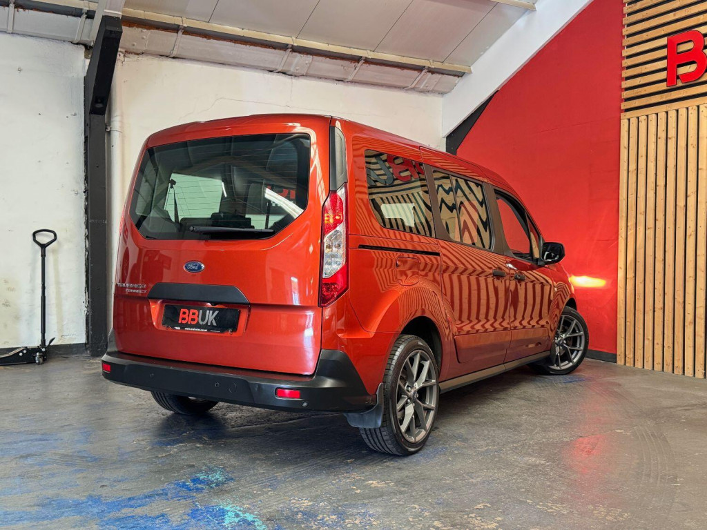FORD GRAND TOURNEO CONNECT