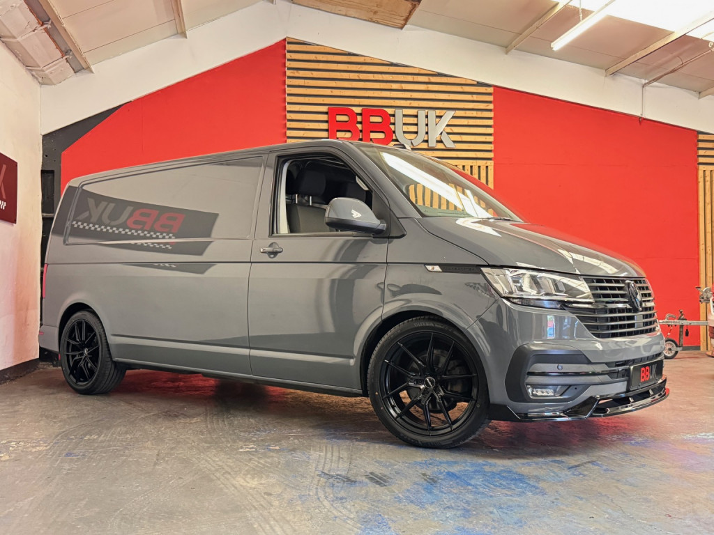 View VOLKSWAGEN TRANSPORTER 2.0 TDI T30 Highline