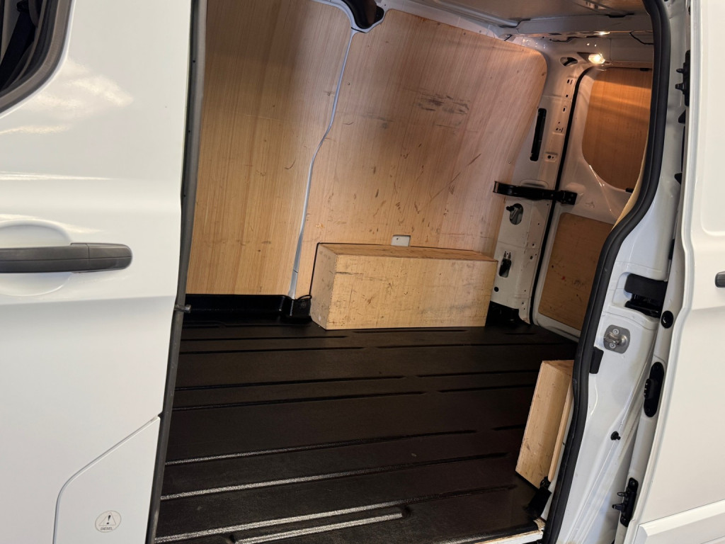 FORD TRANSIT CUSTOM