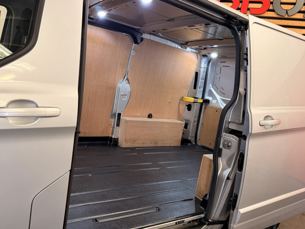 FORD TRANSIT CUSTOM