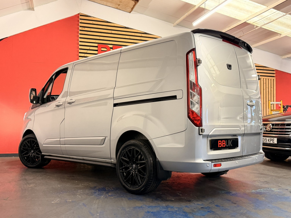 FORD TRANSIT CUSTOM