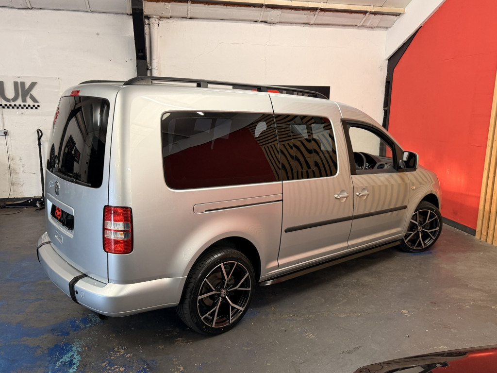 VOLKSWAGEN CADDY