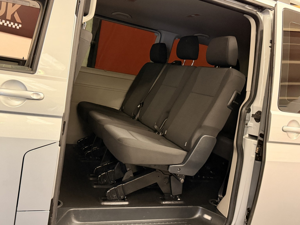 VOLKSWAGEN TRANSPORTER