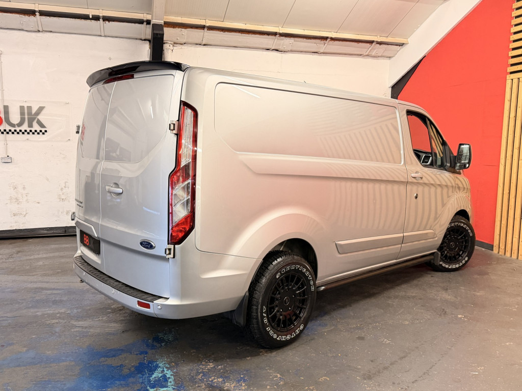 FORD TRANSIT CUSTOM