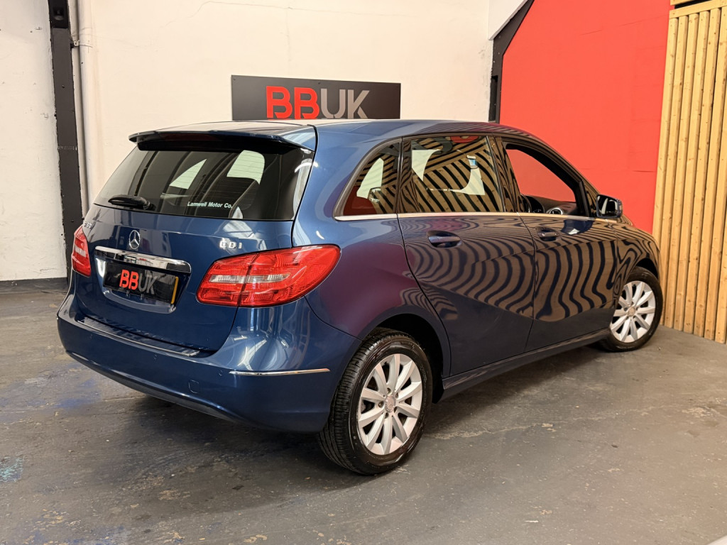 MERCEDES-BENZ B CLASS