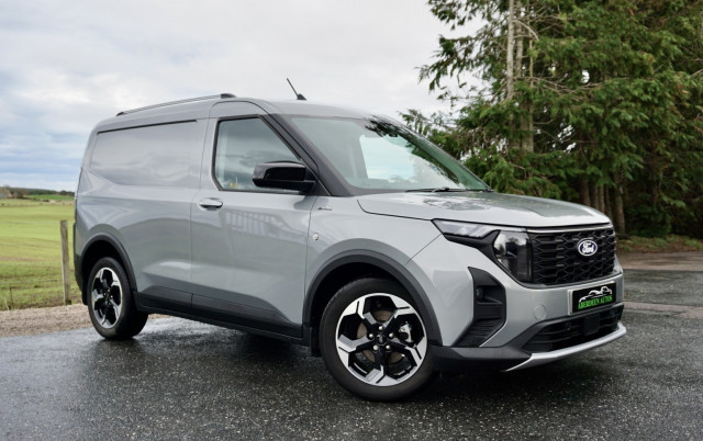 FORD TRANSIT COURIER 1.5 EcoBlue Active (2024/24)