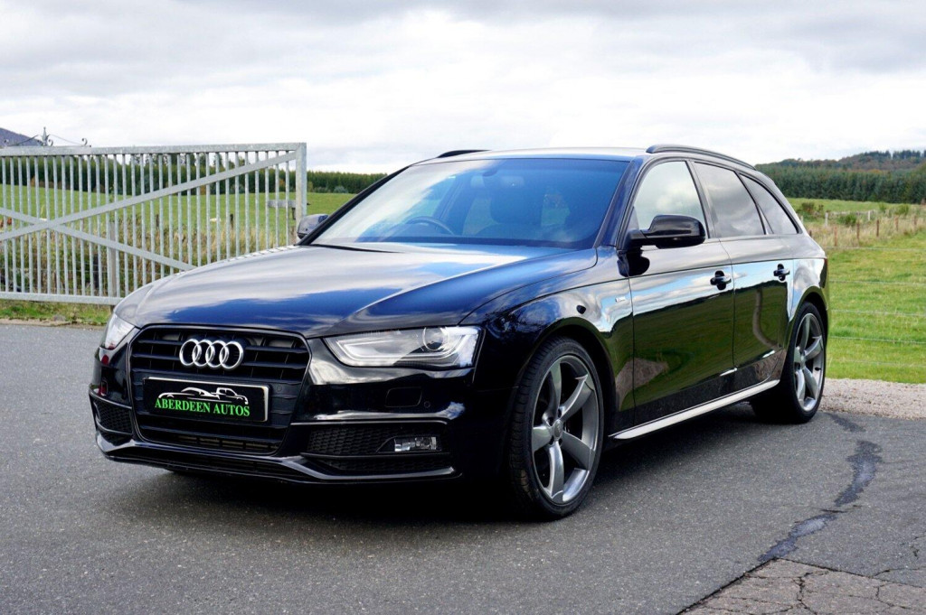 AUDI A4 AVANT