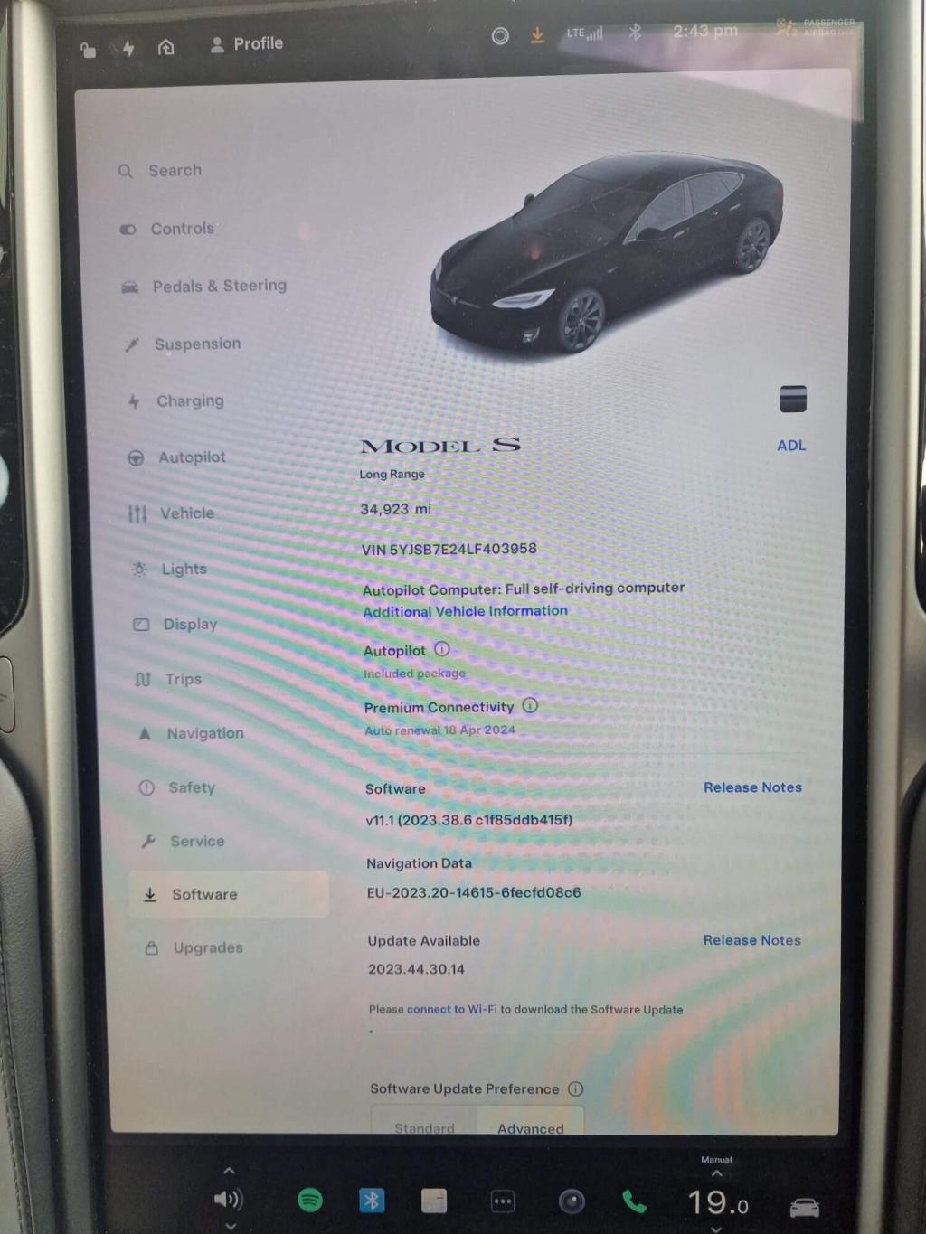 TESLA MODEL S