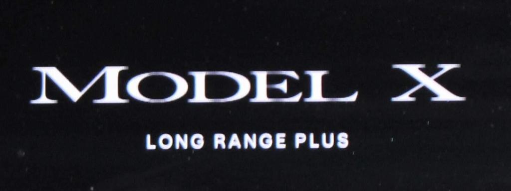 TESLA MODEL X