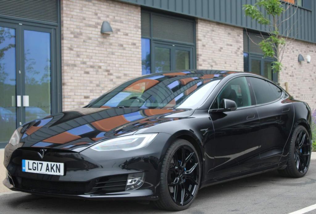 TESLA MODEL S