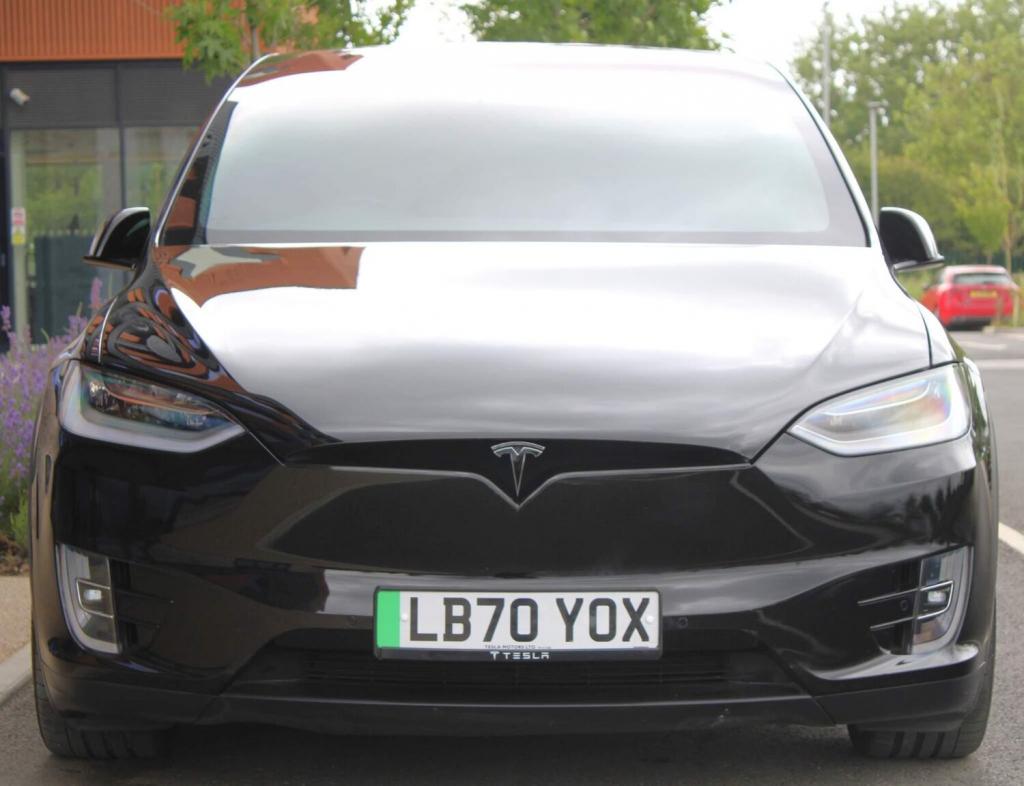 TESLA MODEL X