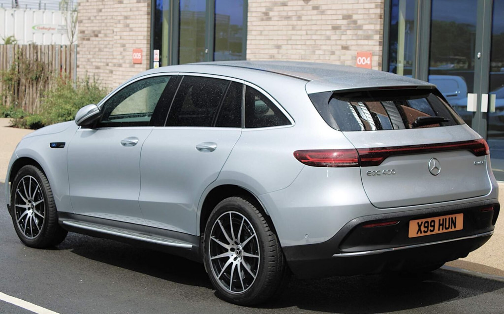 MERCEDES-BENZ EQC