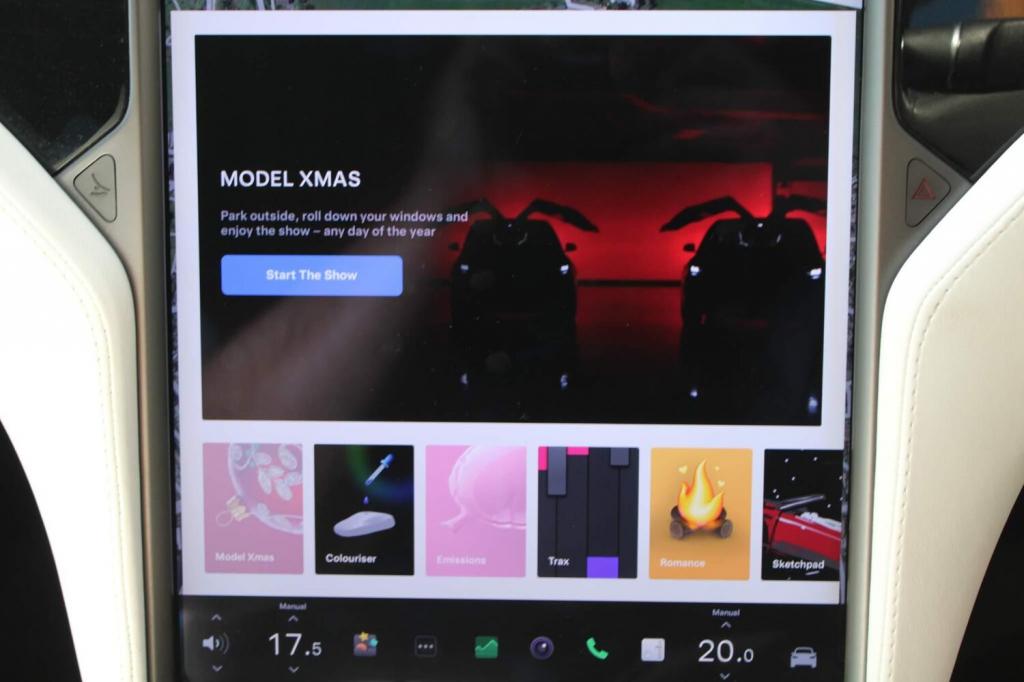TESLA MODEL X