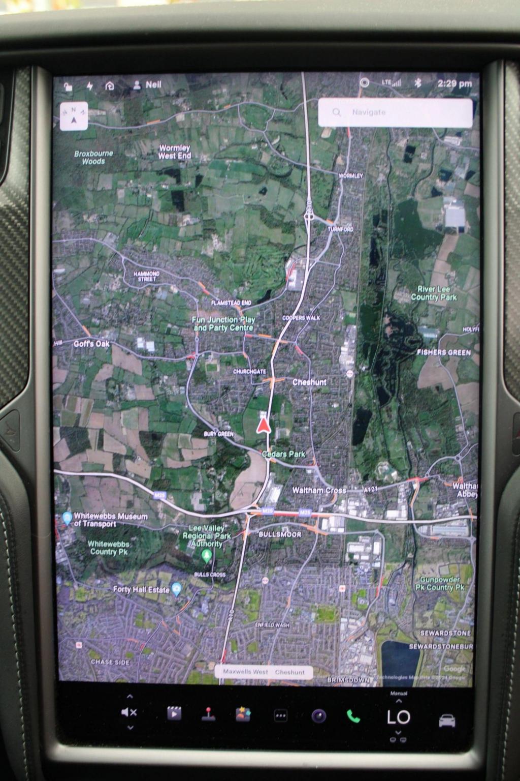 TESLA MODEL X