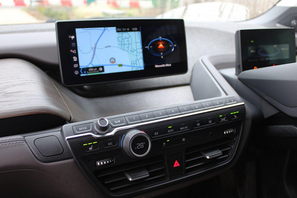 BMW I3