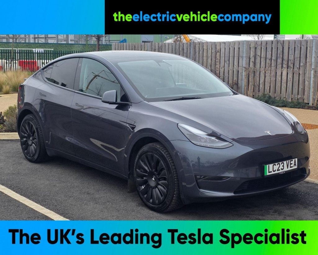 TESLA MODEL Y