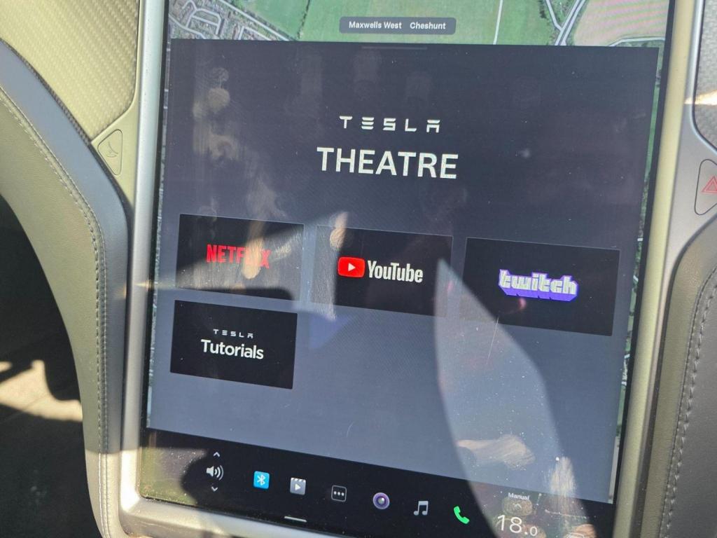 TESLA MODEL S
