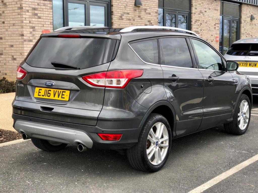 FORD KUGA