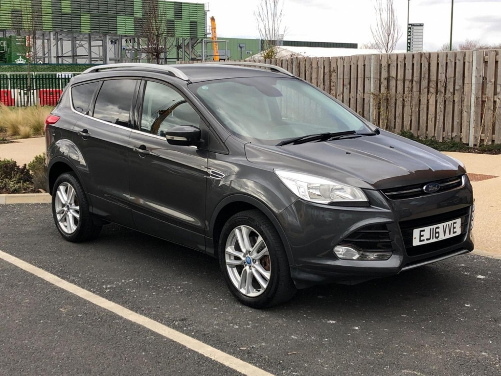 FORD KUGA