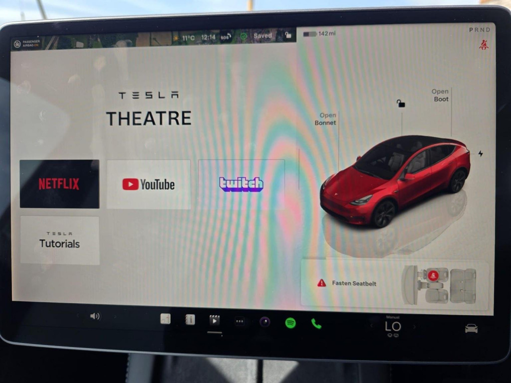 TESLA MODEL Y