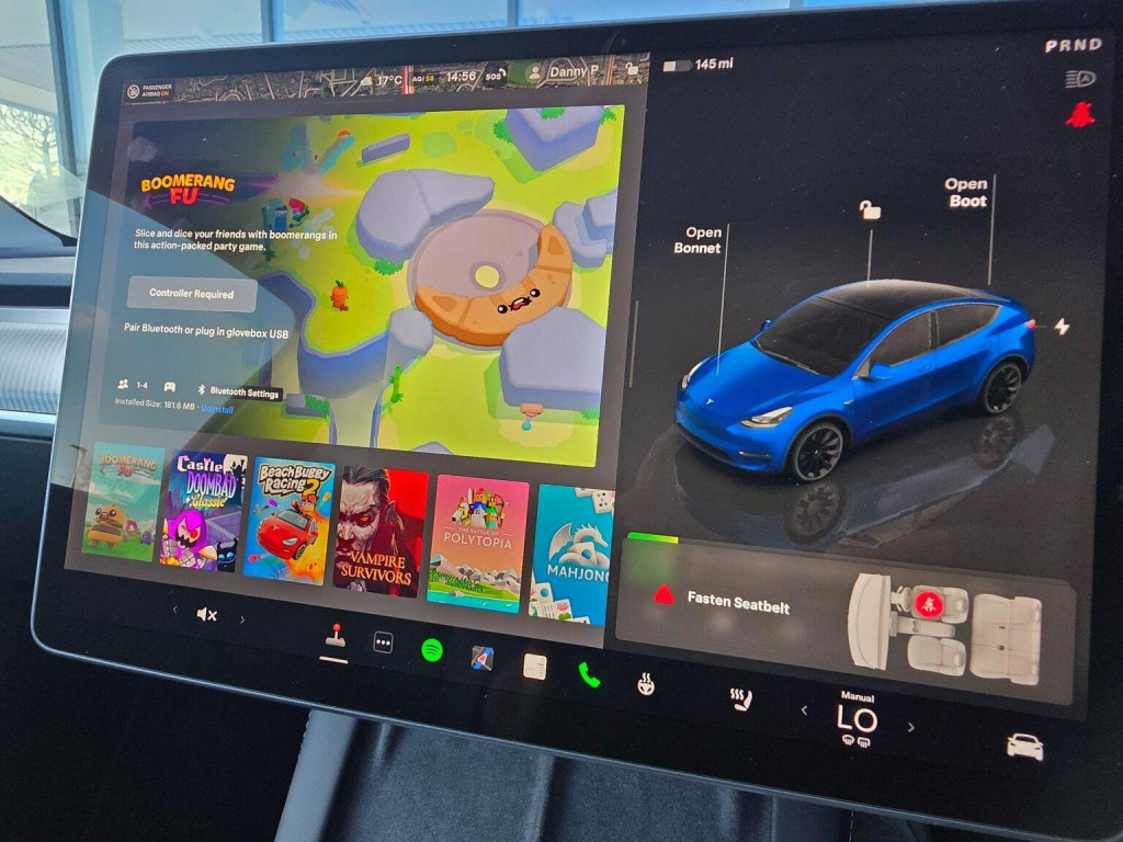 TESLA MODEL Y