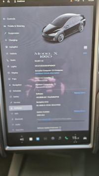 TESLA MODEL X