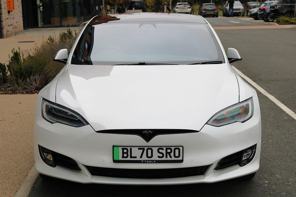 TESLA MODEL S