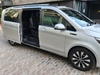 MERCEDES-BENZ EQV