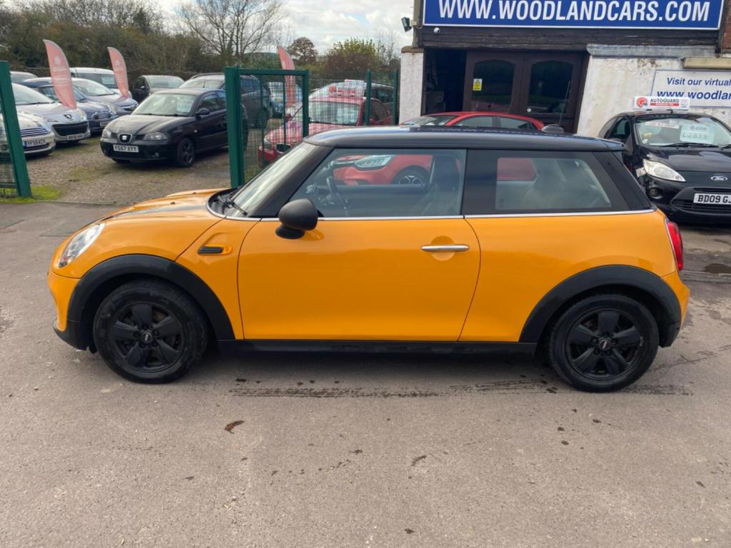 MINI HATCH ONE