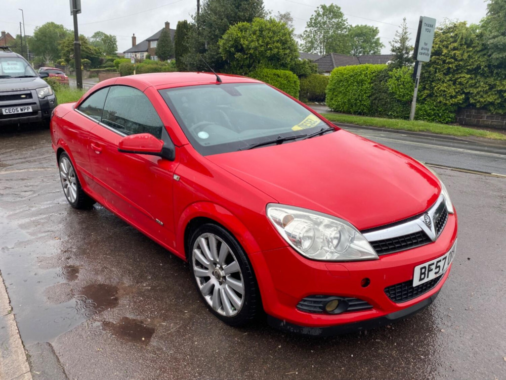 View VAUXHALL ASTRA 1.9 CDTi Design Twin top convertible *service history*