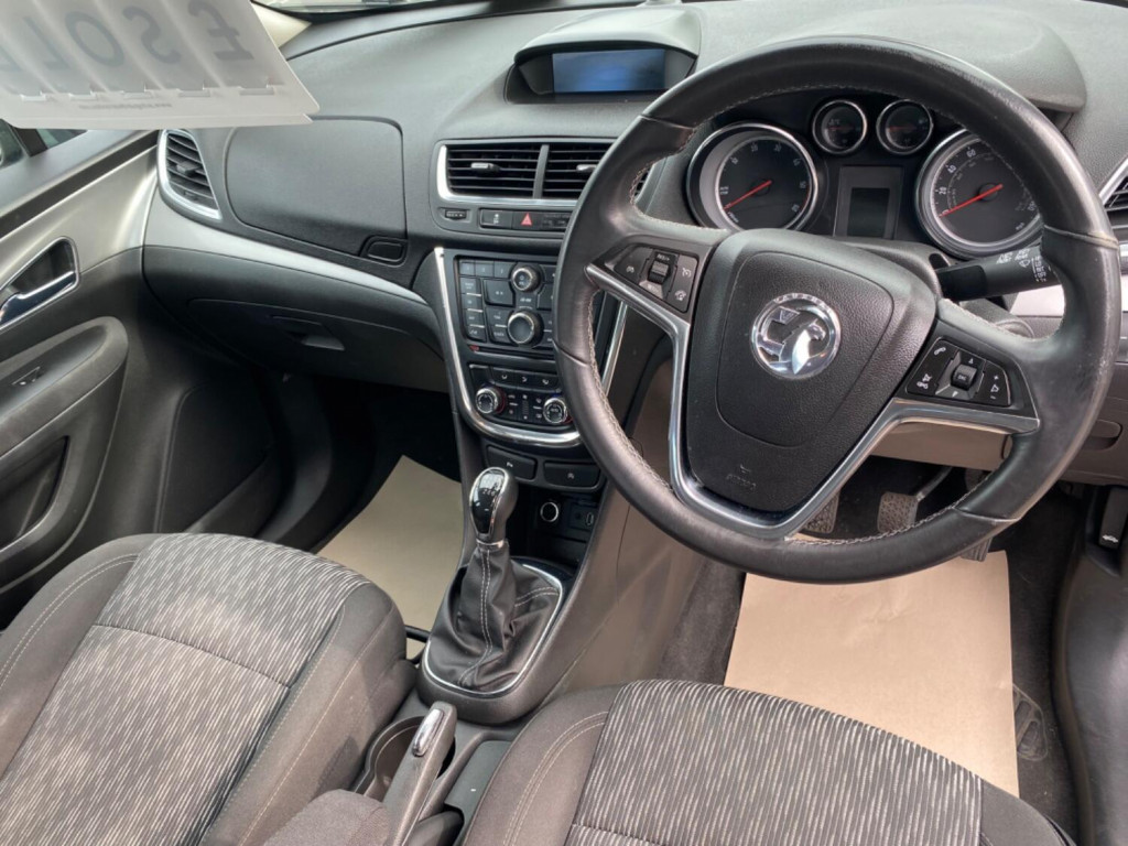VAUXHALL MOKKA