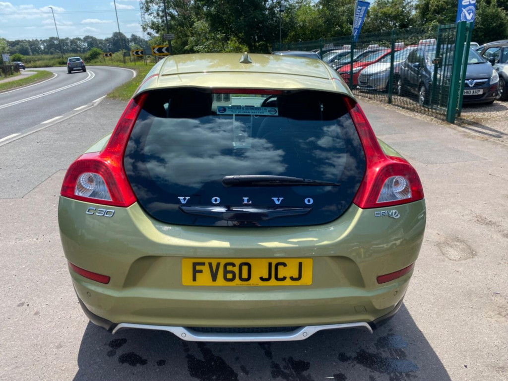 VOLVO C30