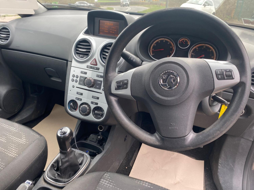 VAUXHALL CORSA