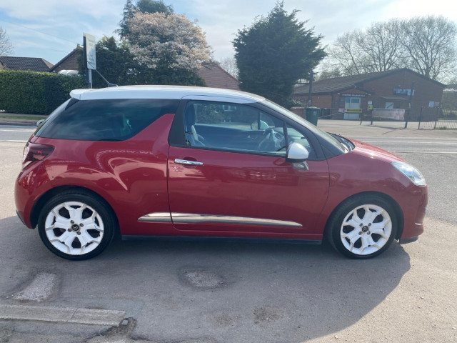 CITROEN DS3 1.6 e-HDi DStyle Ice Limited Edition * 1 OWNER -  FULL SERVICE HISTORY - £20 ROAD TAX *