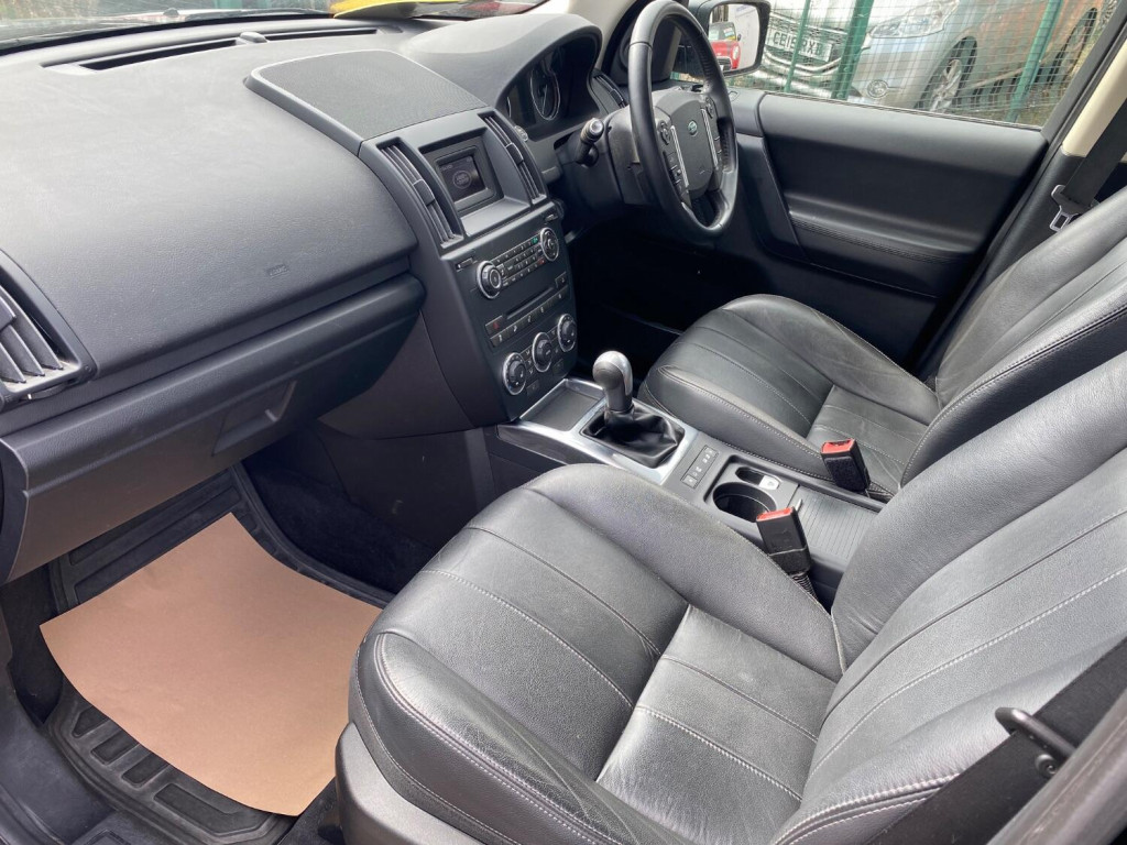 LAND ROVER FREELANDER 2