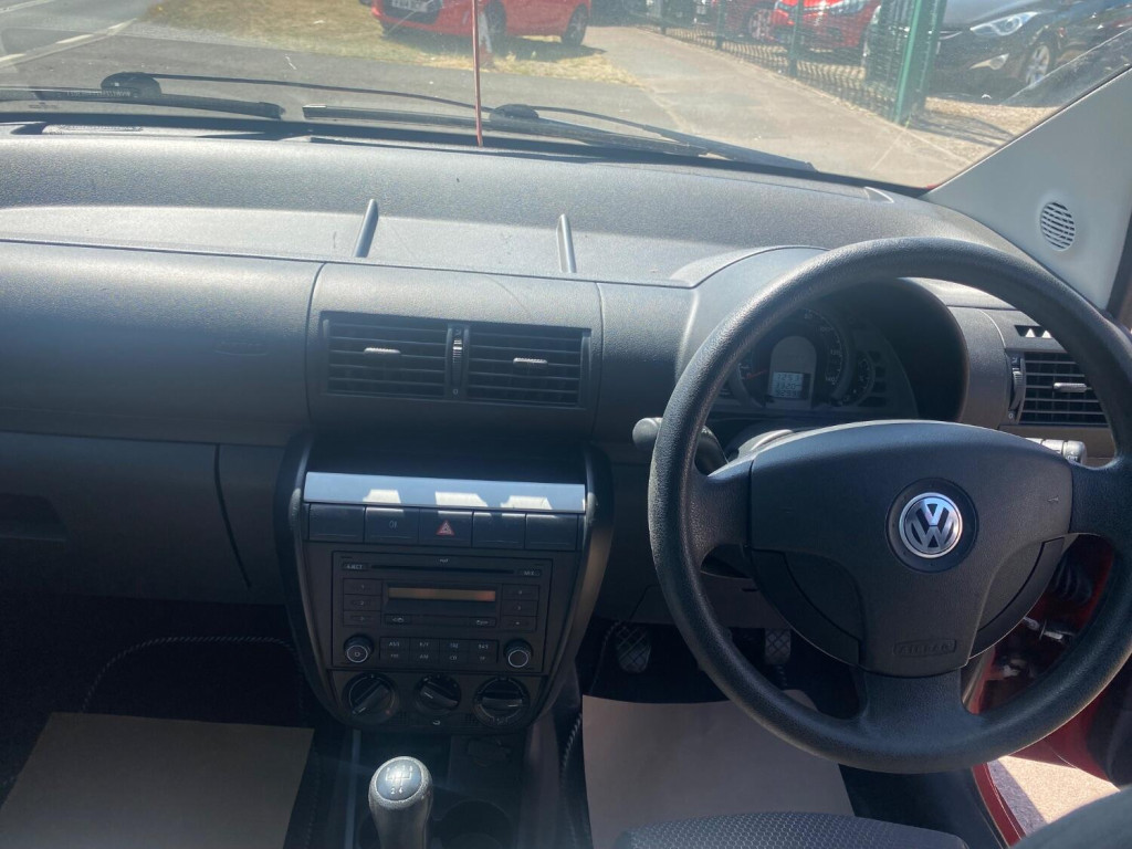 VOLKSWAGEN FOX
