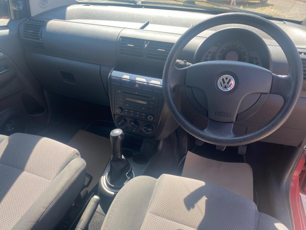 VOLKSWAGEN FOX