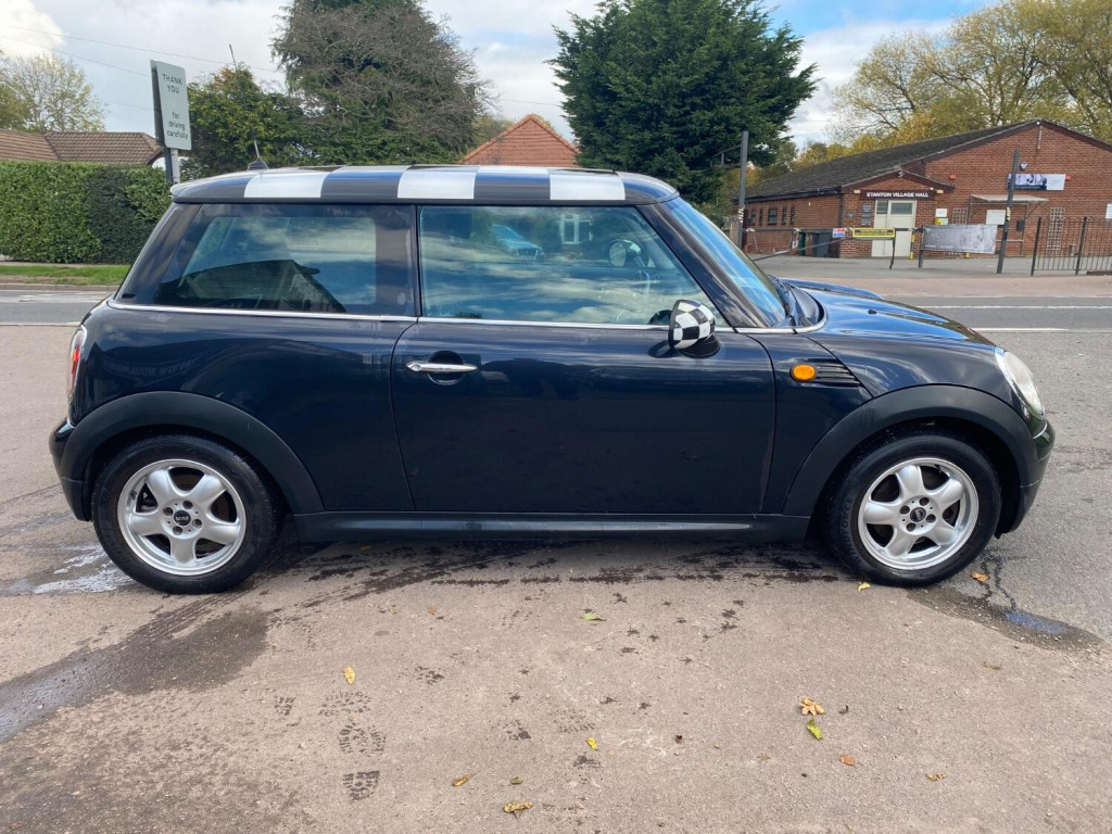 View MINI HATCH 1.4 One Hatch * Low Insurance Model *