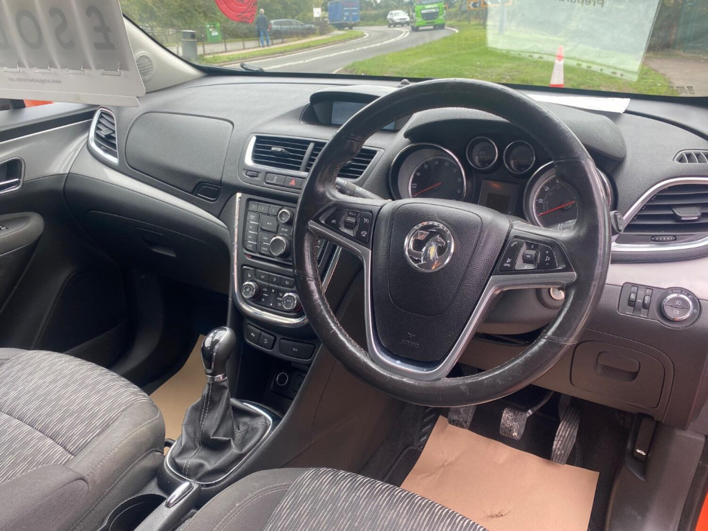 VAUXHALL MOKKA