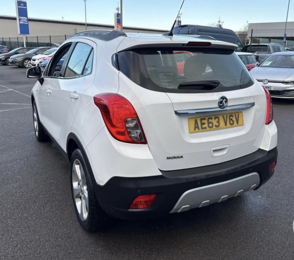 View VAUXHALL MOKKA 1.6 Tech Line * Sat nav * Parking Sensors * Full Service History * Last Owner  8 Years  * High Spec 