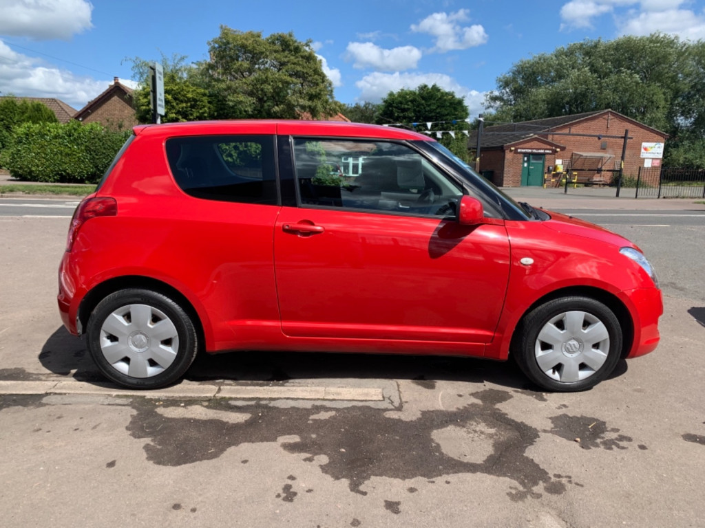 View SUZUKI SWIFT 1.3 SZ2** LADY OWNER 11.5 YEARS**