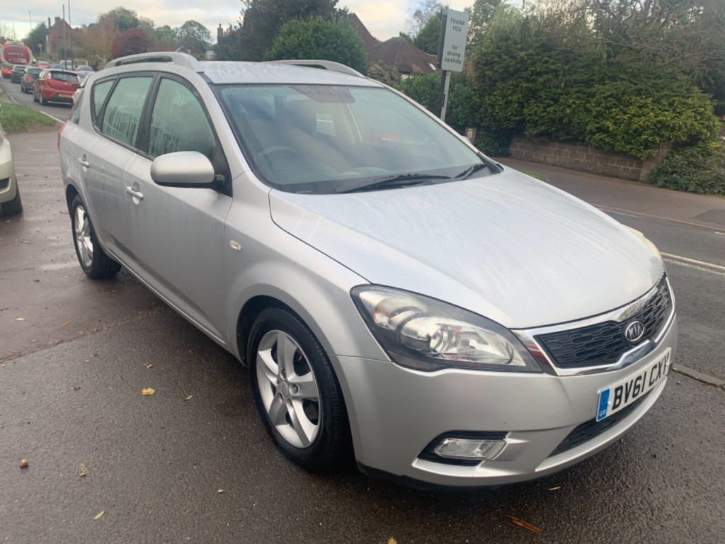 View KIA CEED 1.6 CRDI 2 ECODYNAMICS STATION WAGON ESTATE **£30 ROAD TAX**