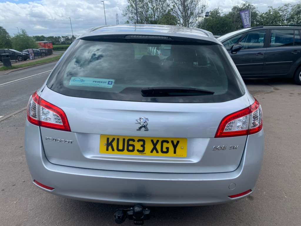 PEUGEOT 508